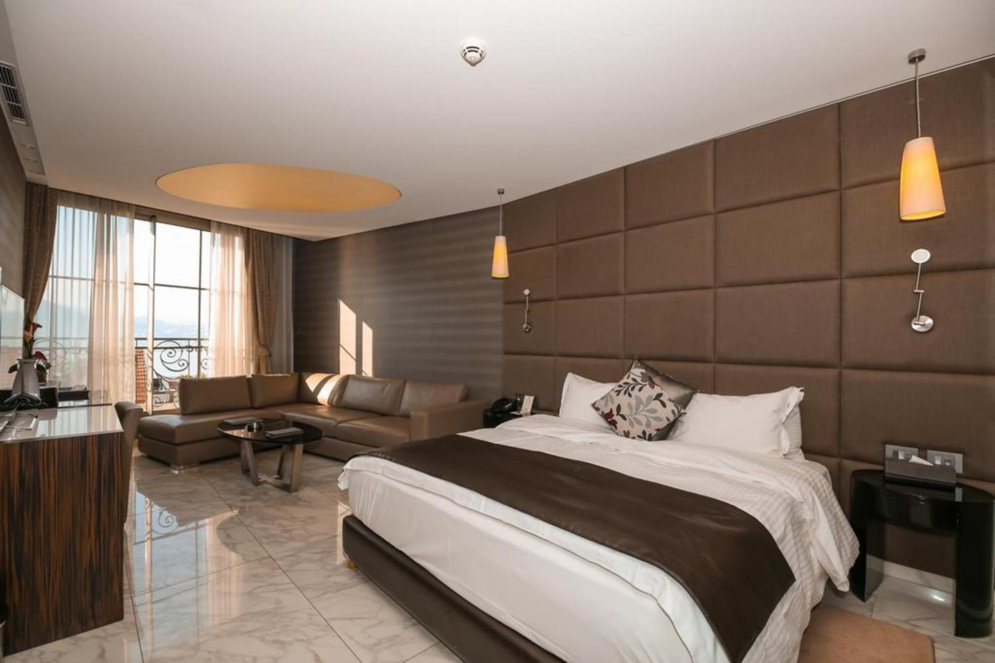 Monte Cassino Hotel Jounieh Exterior photo